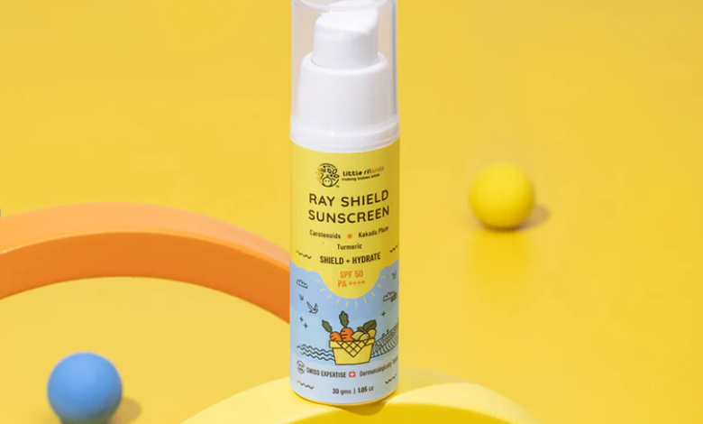 Tender Rays, Gentle Care: Using Organic Sunscreen on Kids' Faces