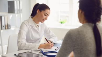 Living Through Cancer Treatment: Simple Ways to Understand and Manage Side Effects