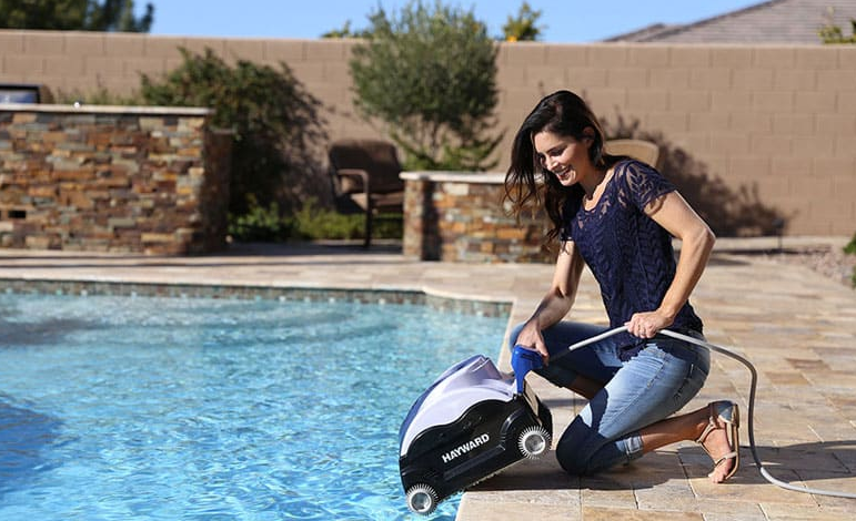 The Ultimate Guide to Choosing and Using Pool Cleaners