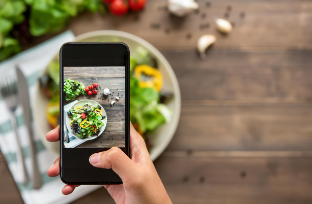 Free File Sharing Service for Photographers & Designers