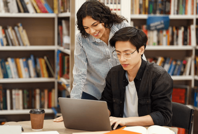 How Undergraduate Admissions Counseling Helps With Your College Application